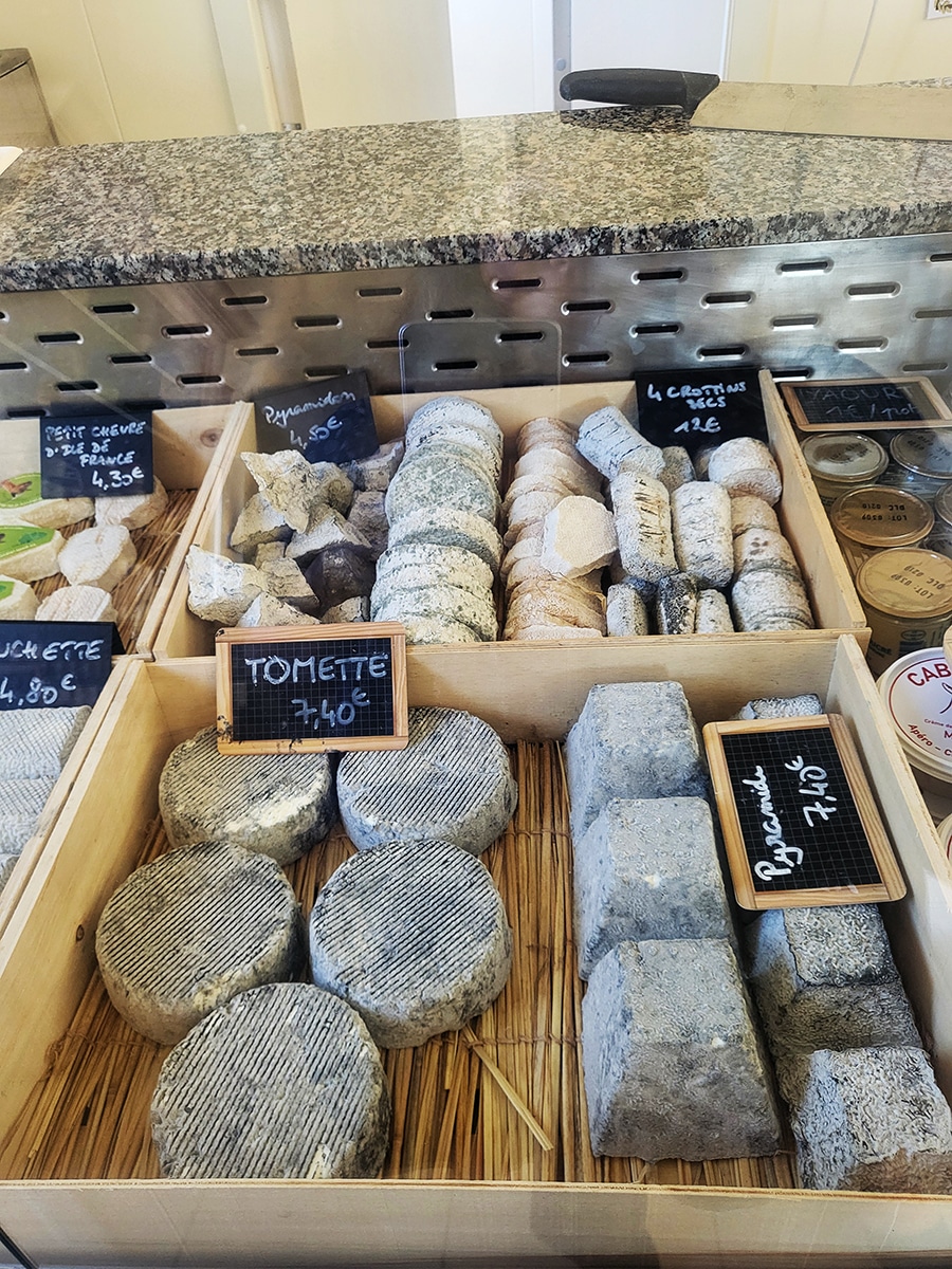 boutique fromages de chèvres fromagerie moret à meaux