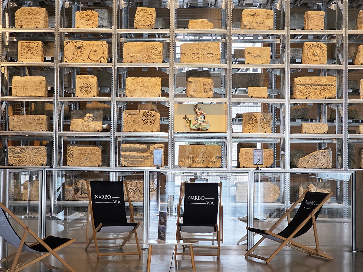 mur lapidaire de Narbo Via, musée archéologique de Narbonne